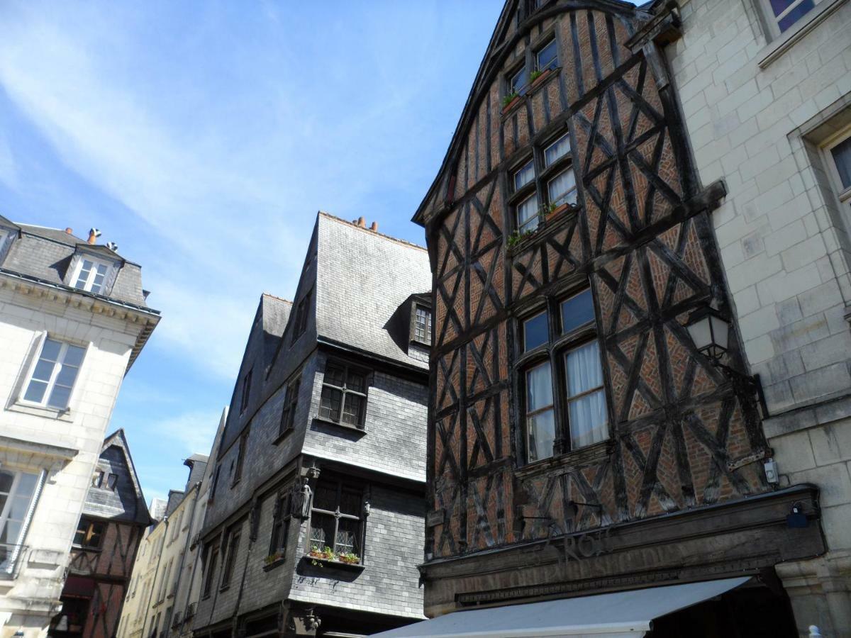 טור Gite De La Tour De Guise 1 מראה חיצוני תמונה